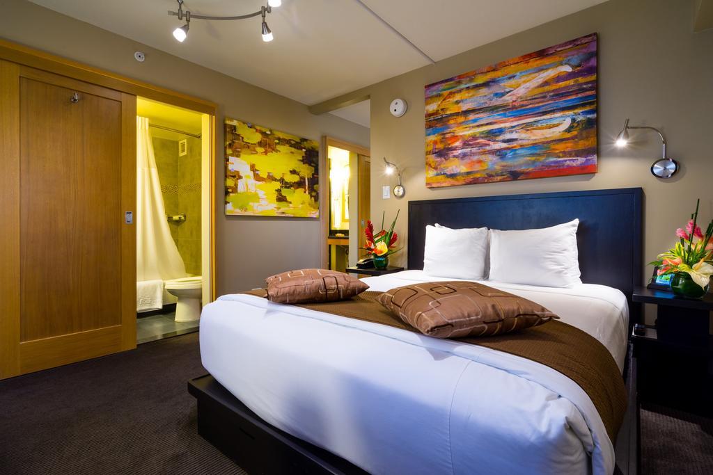 Vive Hotel Waikiki Хонолулу Екстериор снимка