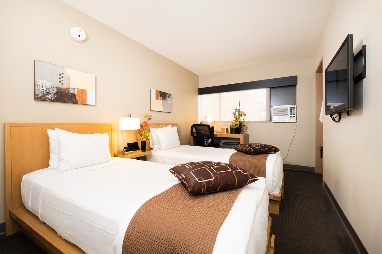 Vive Hotel Waikiki Хонолулу Екстериор снимка